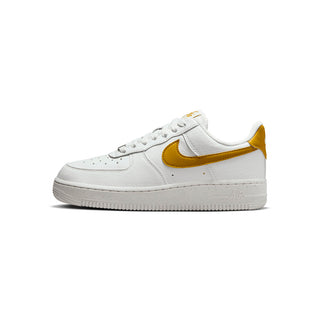 Tenis Casual Mujer Nike Air Force 1 07 Next Nature White - Brown