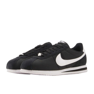 Tenis Hombre Nike Cortez Black and White Vista Frontal Par