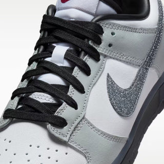 Tenis Mujer Nike Dunk Low LX Grey Glitter zoom frontal