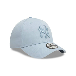 Gorra New York Yankees MLB League Essentials 9FORTY Strapback Azul vista lateral secundaria