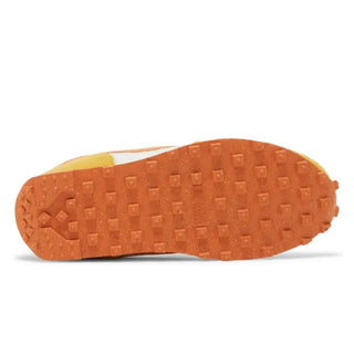 Nike Daybreak Sun Club Hot Orange