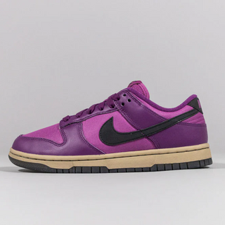 Nike Dunk Low  Viotech y fucsia intenso