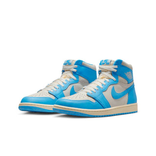 Tenis Hombre Air Jordan 1 Retro High OG Azul UNC Reimagined vista par frontal