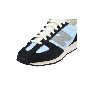 Tenis Unisex New Balance 471 Spruce Negro Ice Blue vista zoom frente