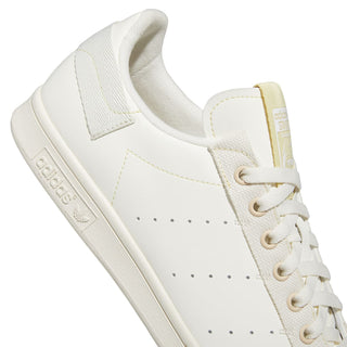 tenis adidas, tenis adidas stan smith, tenis adidas beige, tenis adidas hombre, tenis adidas mujer, tenis adidas unisex, tenis adidas parley ocean, tenis adidas edicion limitada, tenis adidas reciclados, tenis adidas ecologicos, tenis adidas casuales